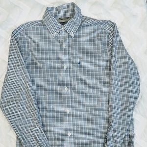 Men's Nautica long-sleeve button-up